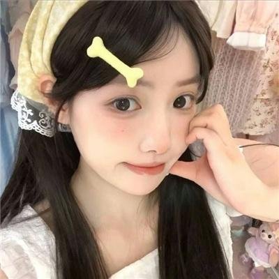 有些女孩这样做